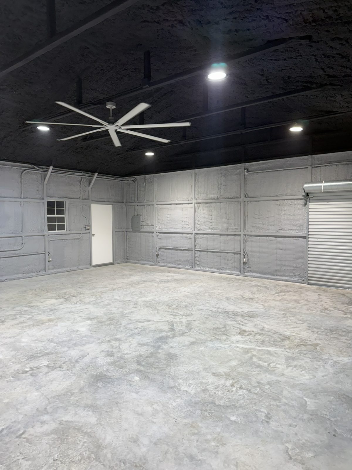 Closed Cell Spray Foam Ceiling Insulation
